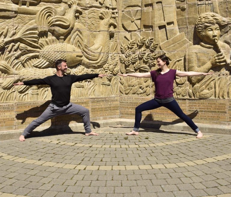 La force de l’équilibre avec Yoga SAM